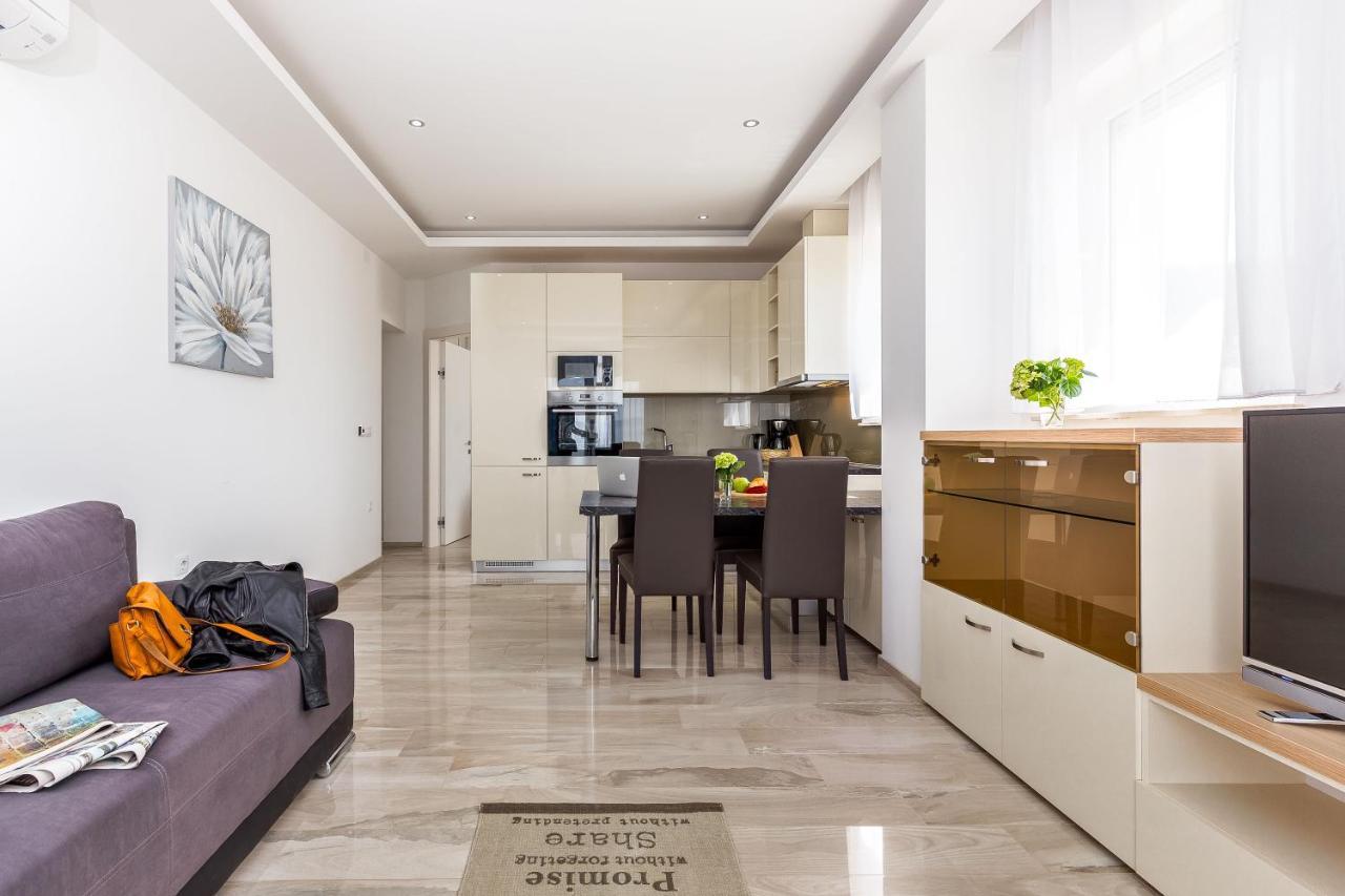 Luxury Apartments Kostrena With Pool 2 Kültér fotó