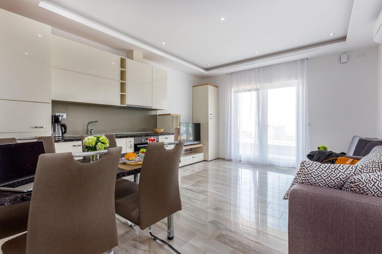Luxury Apartments Kostrena With Pool 2 Kültér fotó