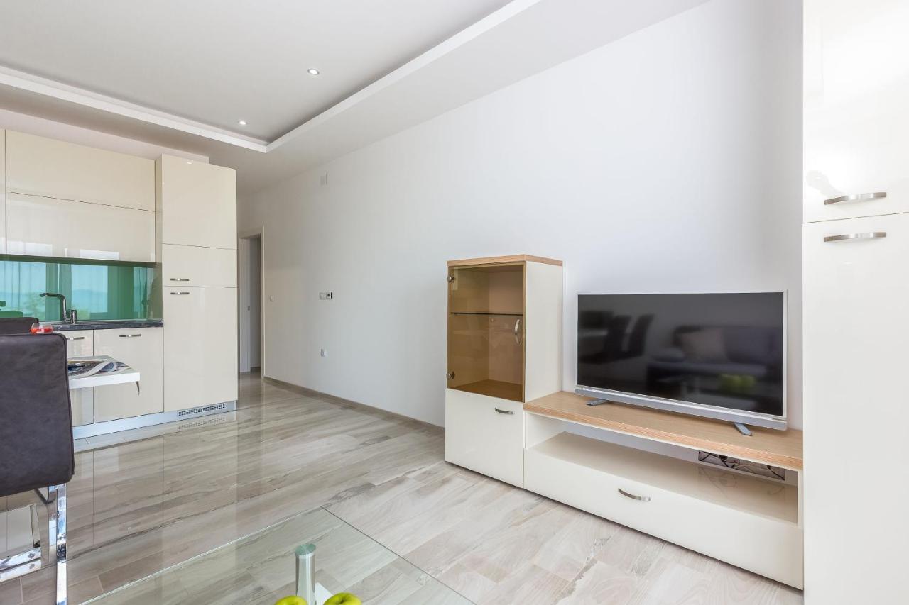 Luxury Apartments Kostrena With Pool 2 Kültér fotó